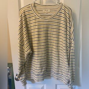 WVN striped organic cotton terry cloth top and matching shorts